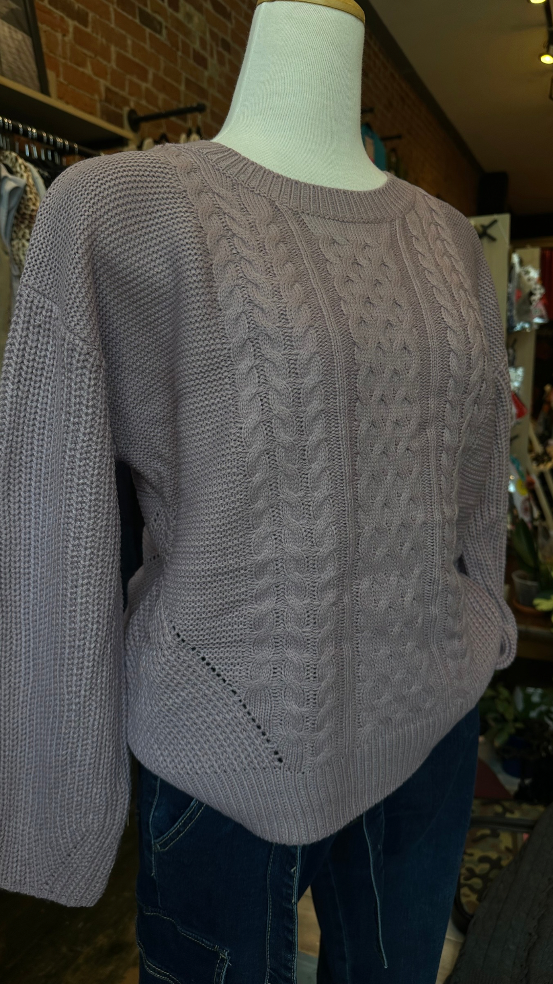 SOFT BLUSH PINK SWEATER