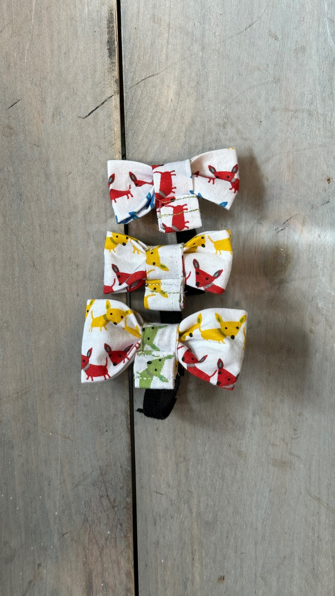 Tiny Chihuahuas on Bow Tie - fits over the collar