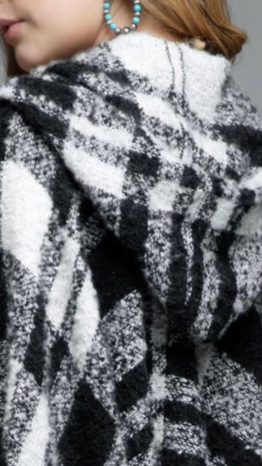 Plaid Ruana