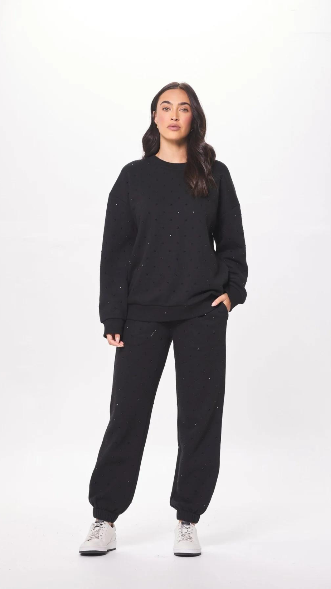 BLACK FLEECE JOGGER W/ RHINESTONES