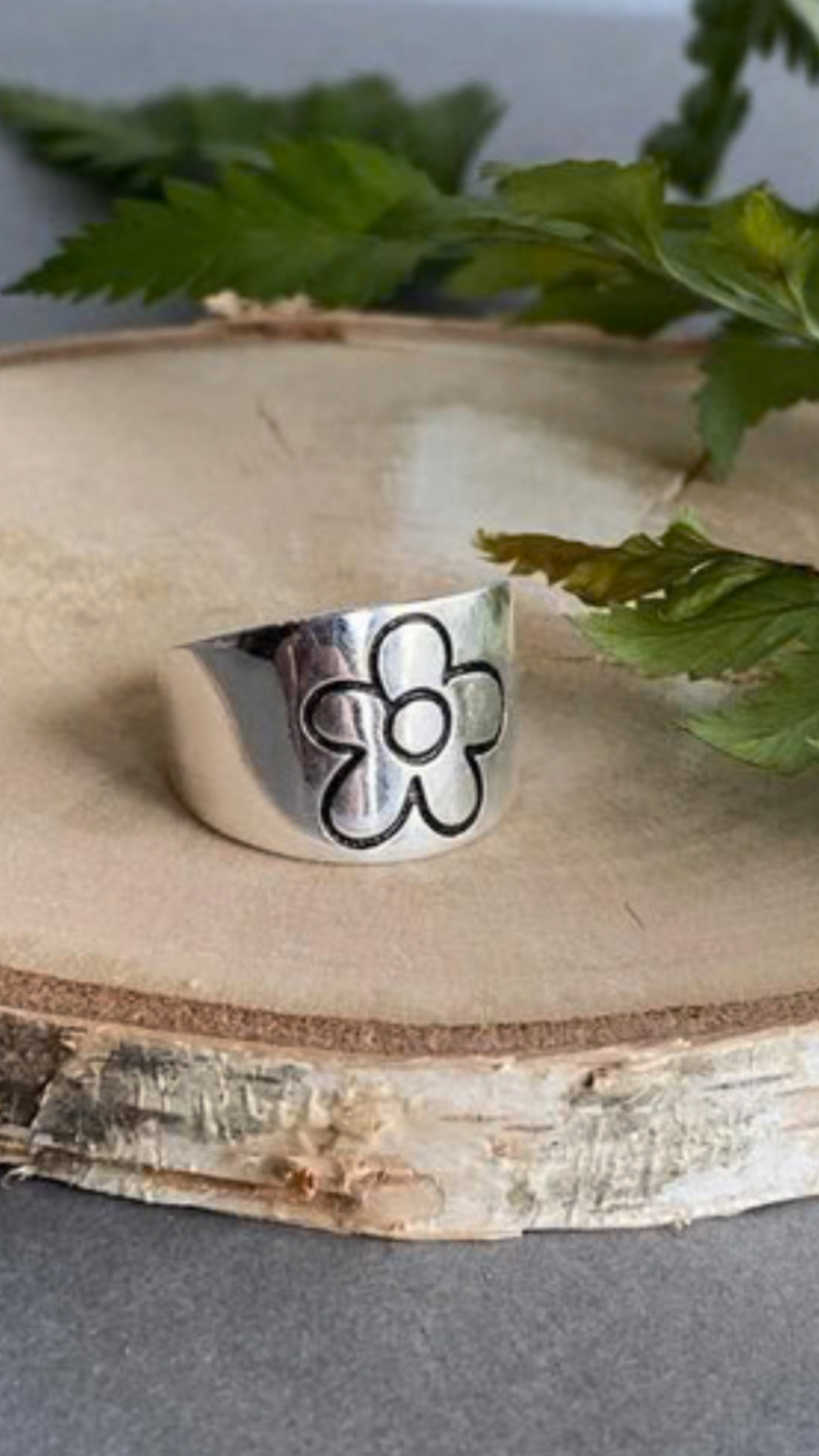 Silver Flower Adjustable Ring